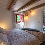 Vrhi Cicarije - Brgudac, Opatija With Free Parking *